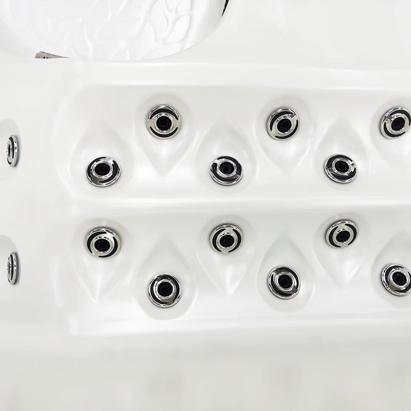 Kilimanjaro Luxury 3 Seater Hot Tub Spa - White