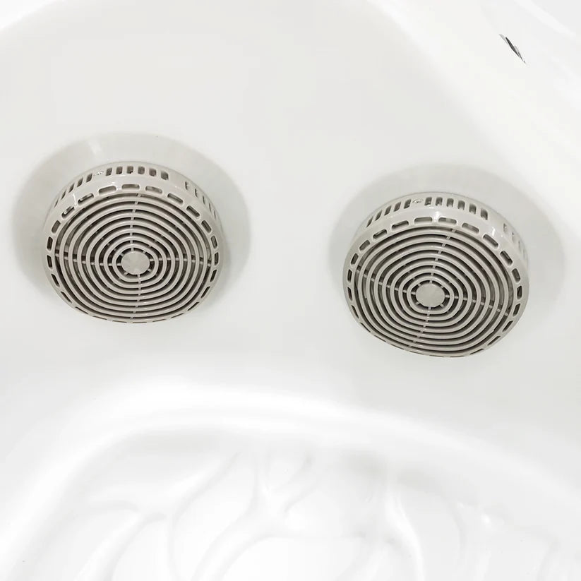 Kilimanjaro Luxury 3 Seater Hot Tub Spa - White