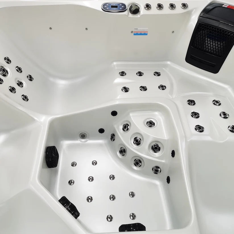Matterhorn Luxury 5 Person Spa Hot Tub – White