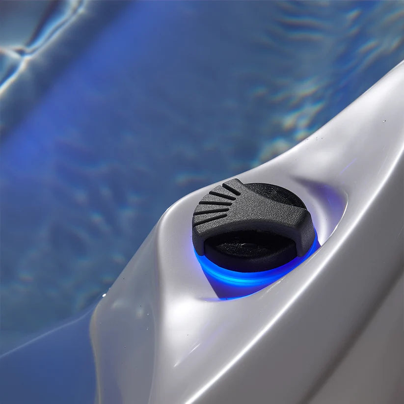 Matterhorn Luxury 5 Person Spa Hot Tub – White